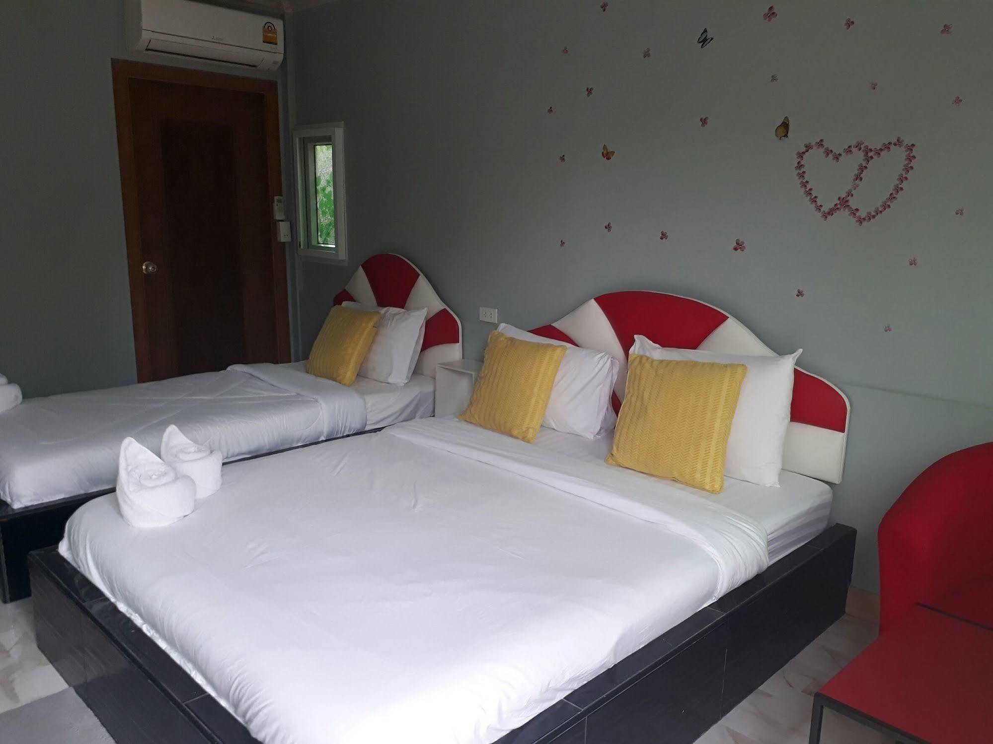 Goodview Resort & Camping Ban Kaeng Raboet Extérieur photo